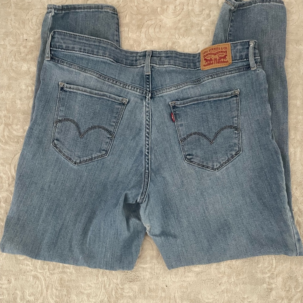 LEVIS